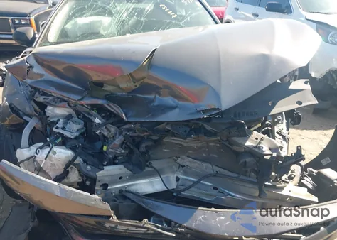 2019 Toyota Camry Le z USA, uszkodzony, nr VIN 4T1B11HK5KU819157